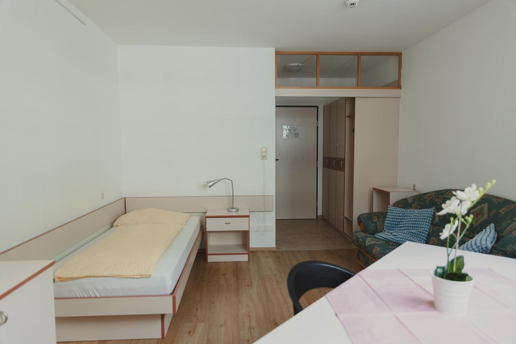 Sommerhotel Karwendel Инсбрук Екстериор снимка